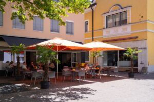 Café Vis á Vis